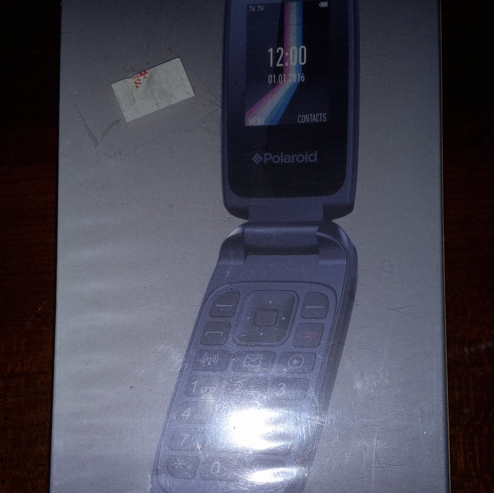 Polaroid Link cell phone